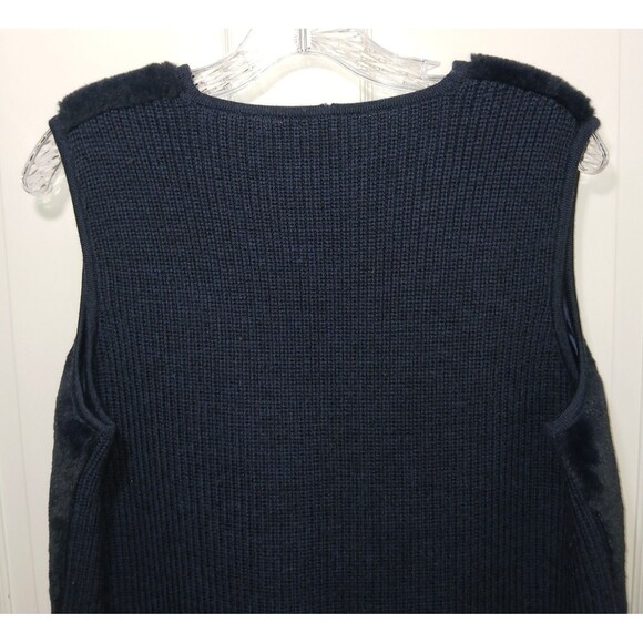 J McLaughlin Vest Women Med Navy Lolan Faux Fur Ribbed Wool Horn Toggle Luxury - Picture 5 of 13